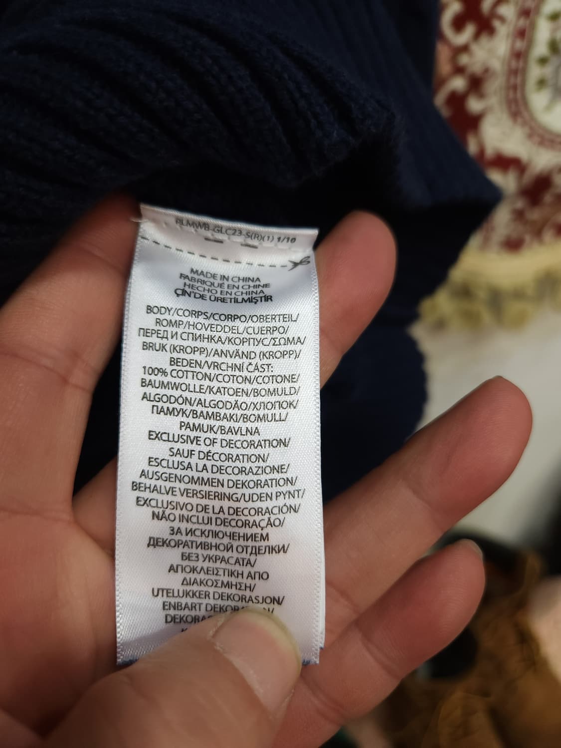 폴로 랄프로렌 네이비 케이블 코튼 브이넥 니트
​
 상품이미지6