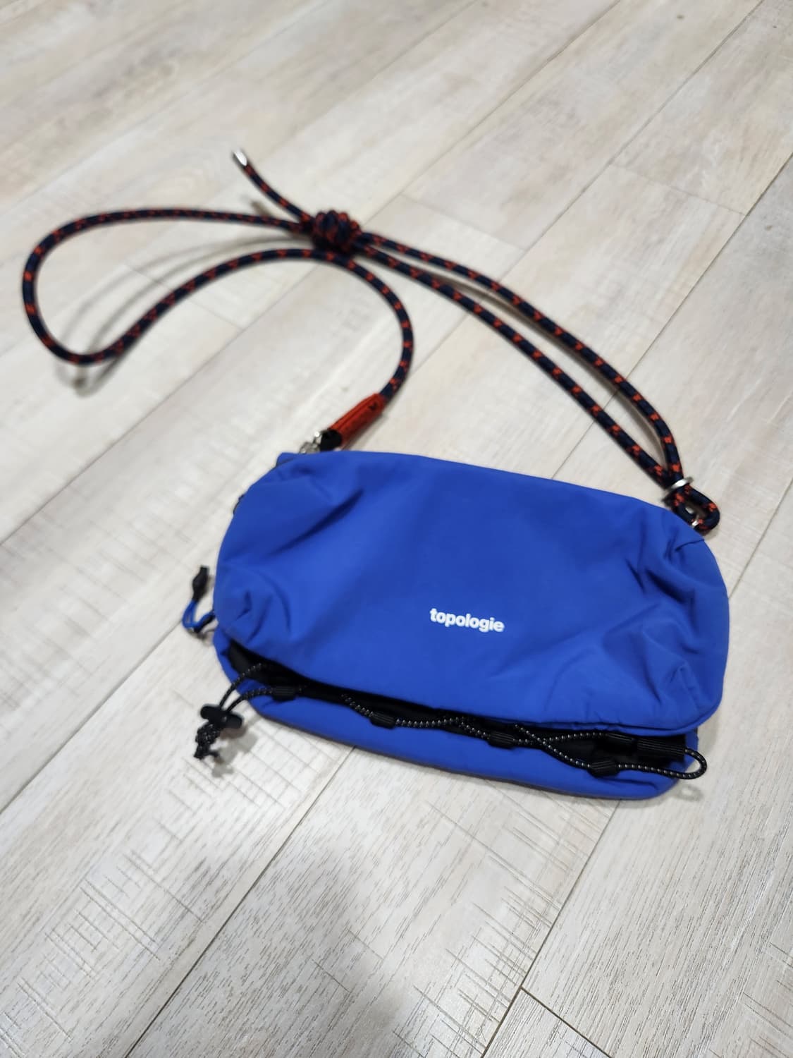 토폴로지 사코슈백 블루 상품이미지1