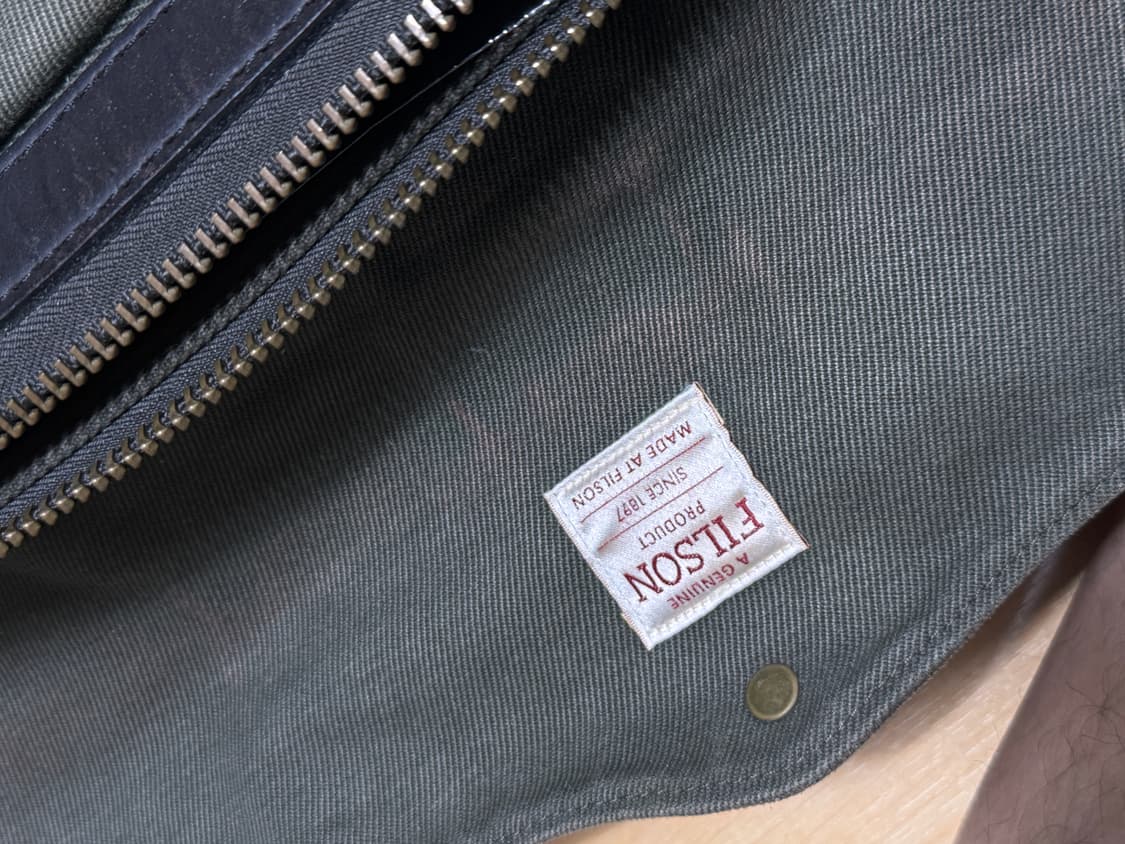 거의 새상품 필슨256, 서류가방, 필슨브리프케이스, filson 미국메 상품이미지4