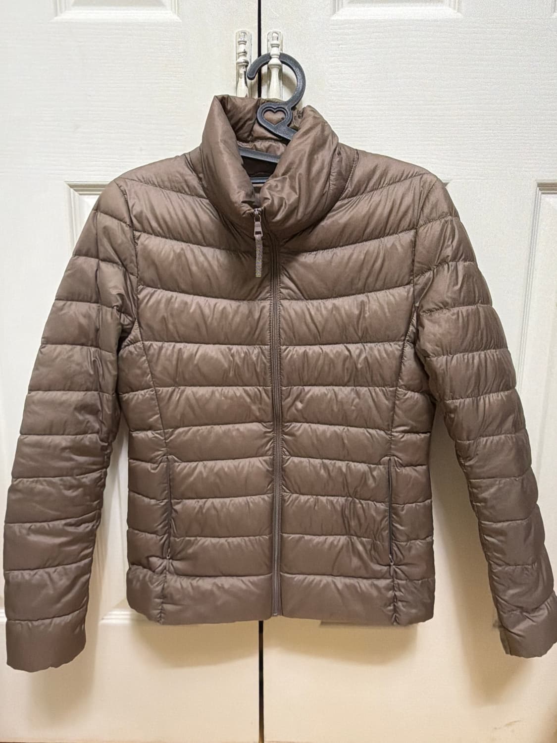 유니클로 경량패딩 상품이미지1