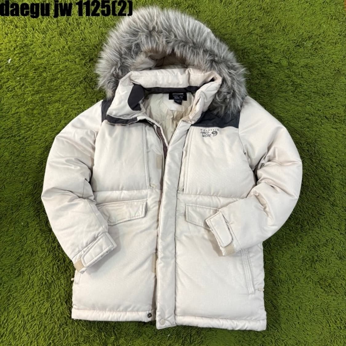 마운틴하드웨어 패딩 상품이미지1