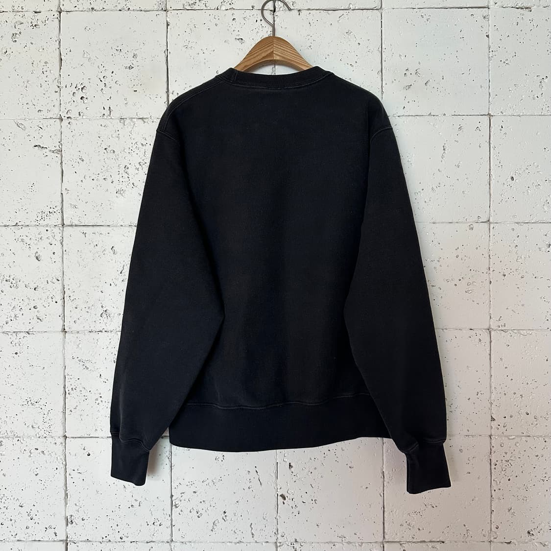 M 챔피온 리버스위브 맨투맨 블랙 상품이미지4