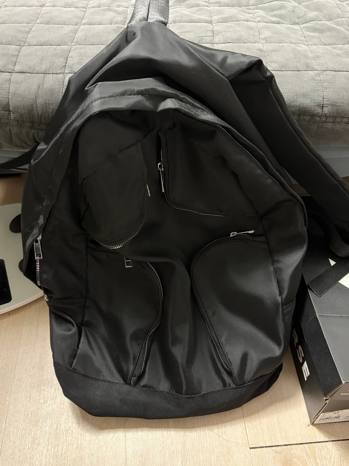 나일론 멀티포켓 아일렛 백팩 상품이미지4