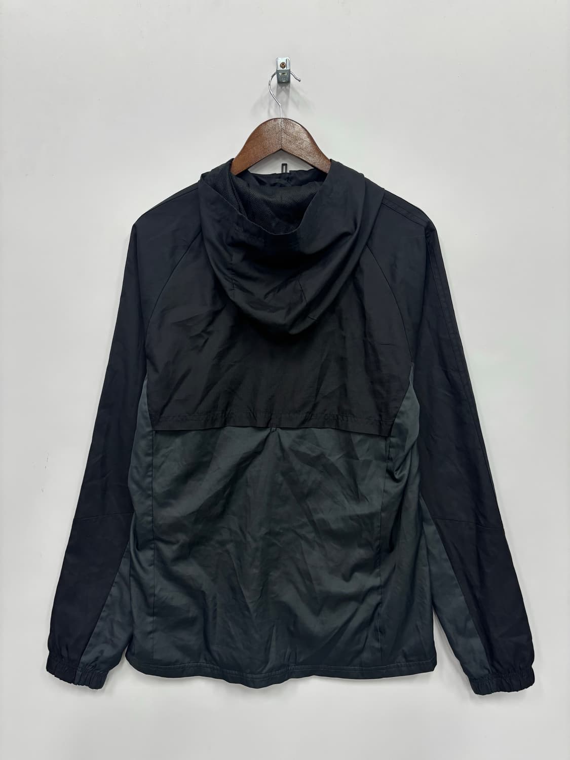 아디다스 바람막이 상품이미지4