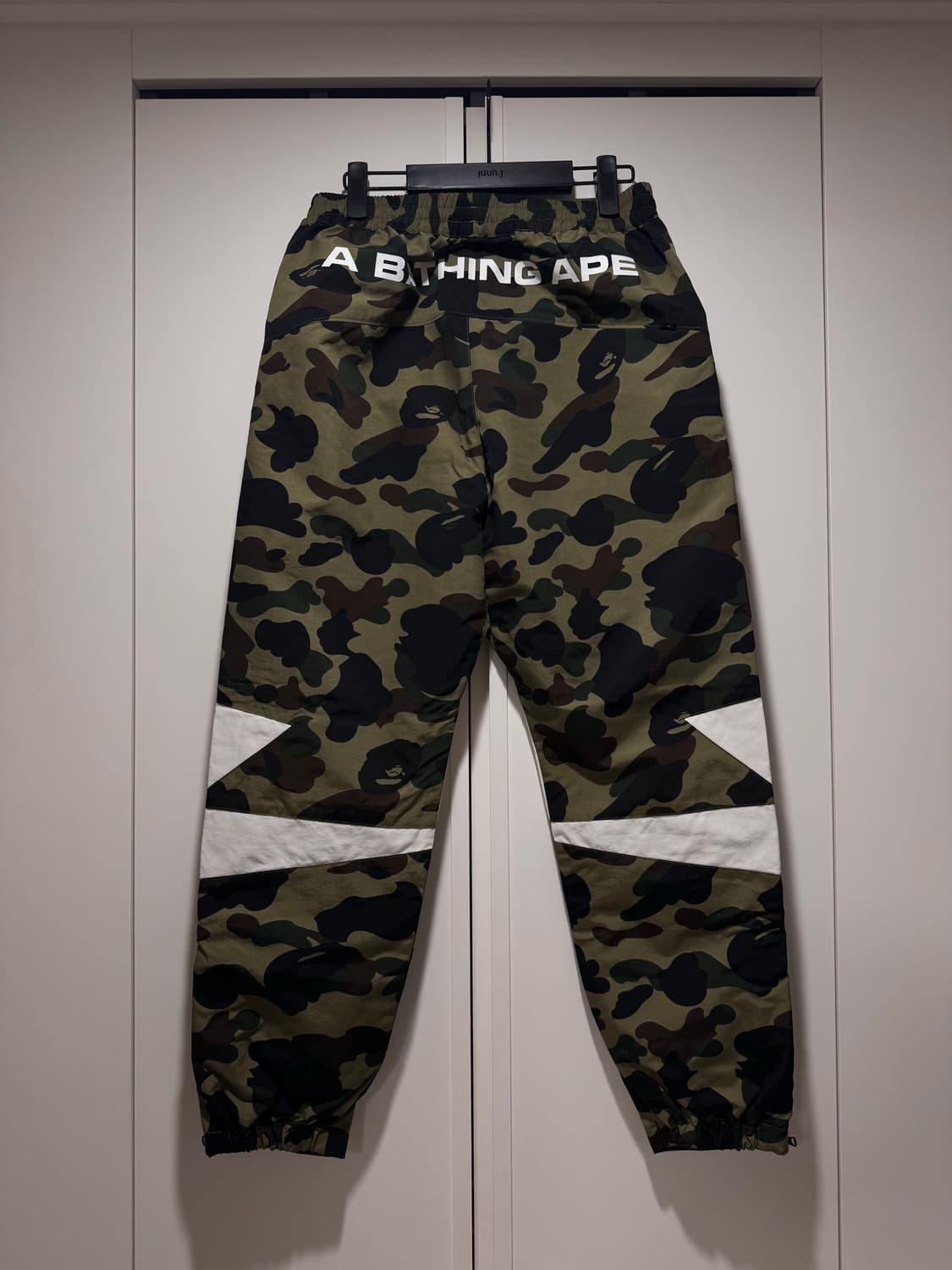 [S] 베이프 트랙팬츠 상품이미지2