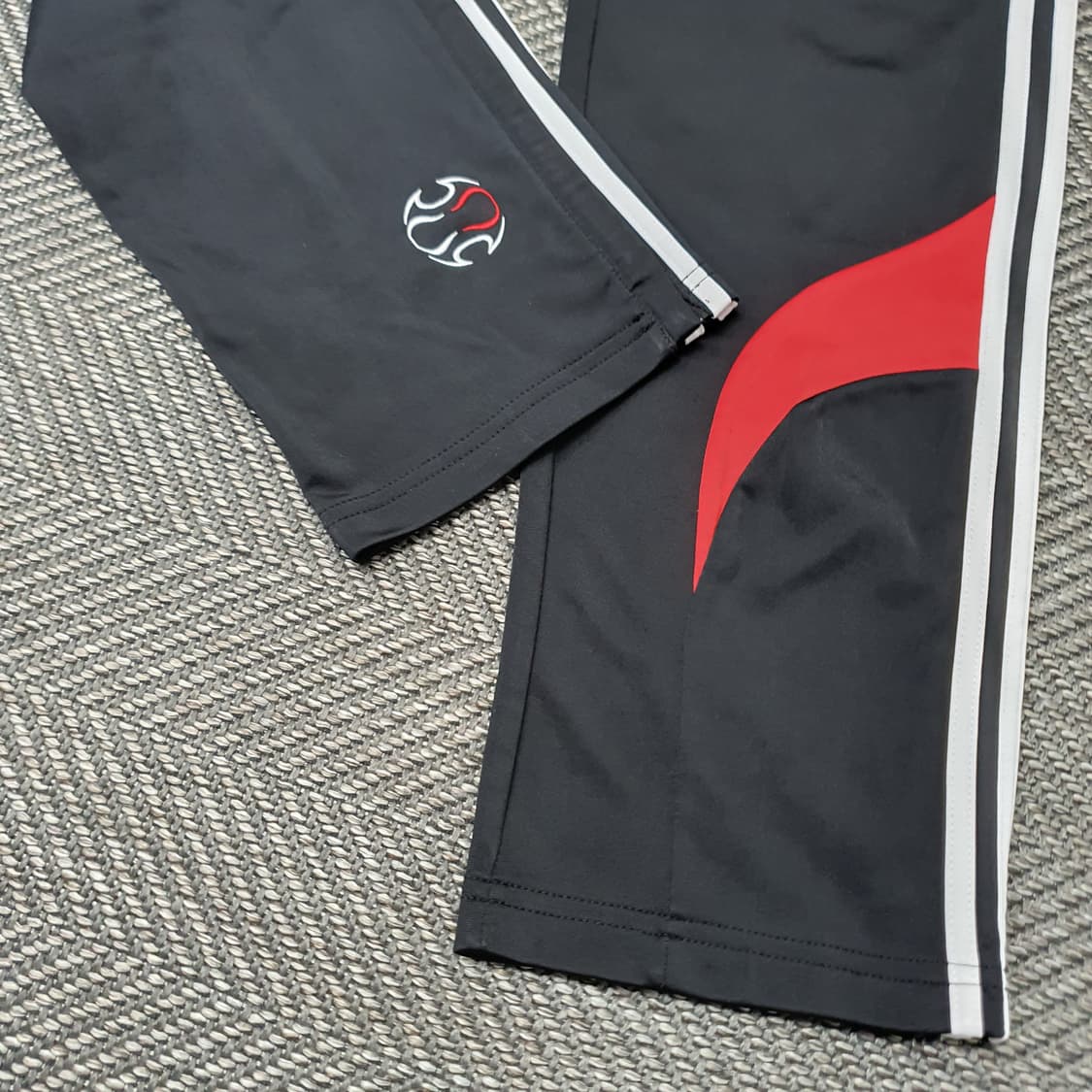 아디다스 밴딩 기모 트래이닝 팬츠 남자36~37 상품이미지4