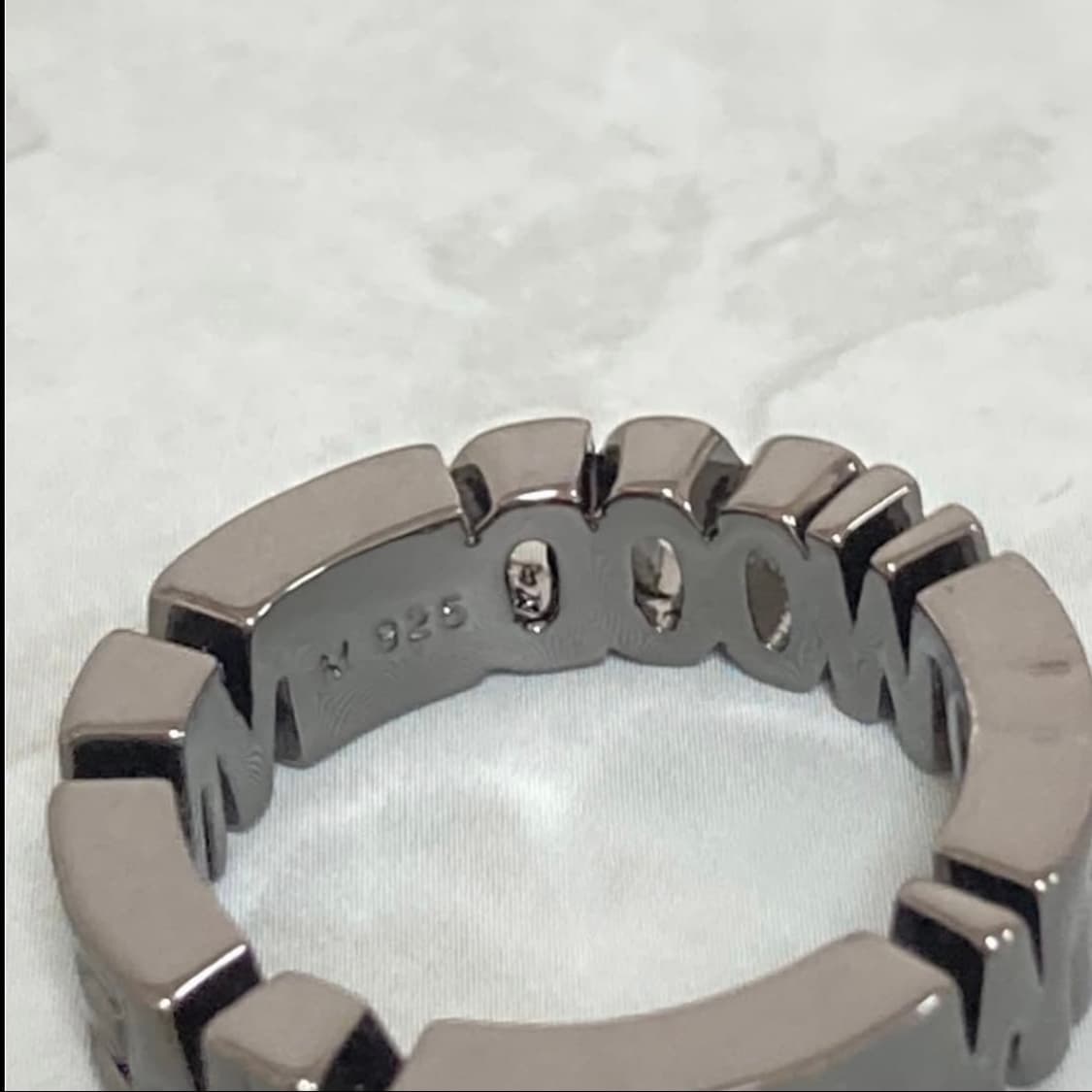 비비안웨스트우드 아카이브 레터링 orb 로고 반지 상품이미지3