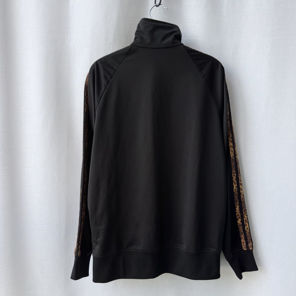 아디다스 일본한정 골드 트레포일 레오파드 트랙탑 블랙 XS 상품이미지9