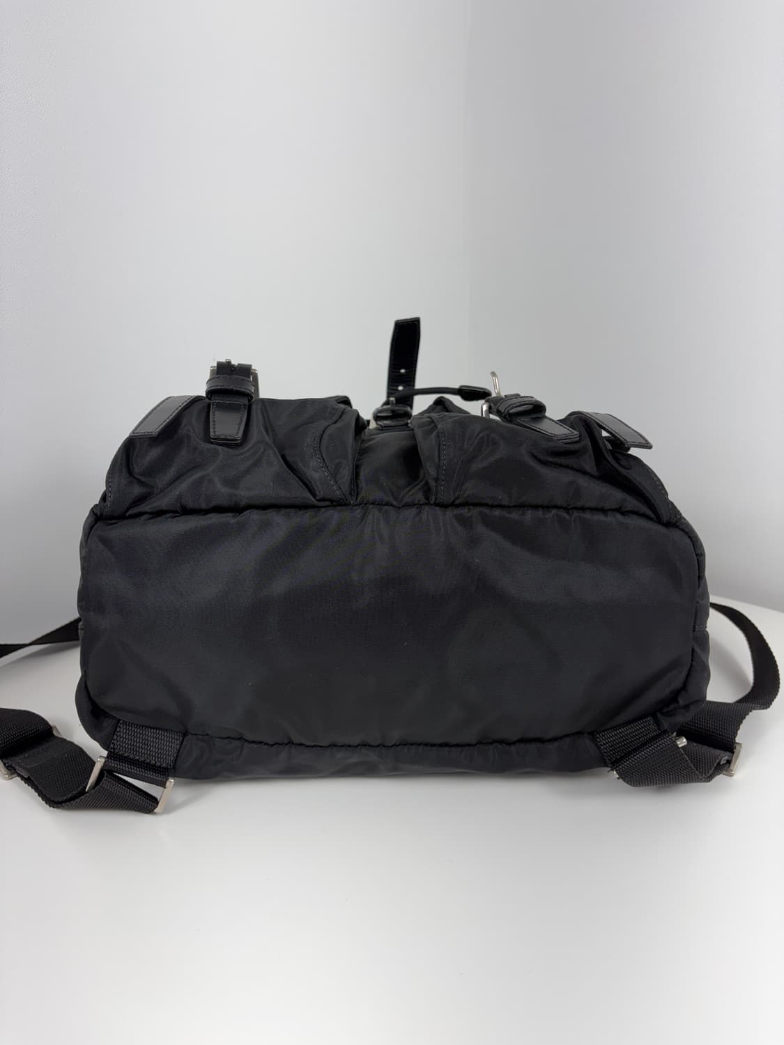 프라다 나일론 투포켓 미듐 백팩 상품이미지6