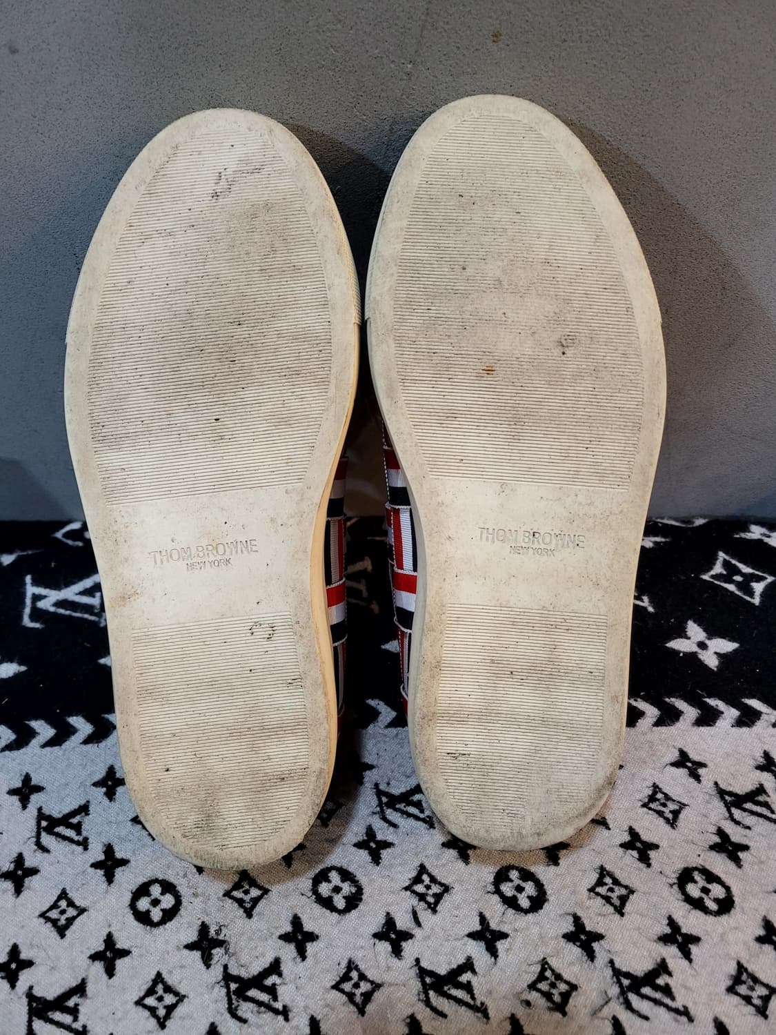 정품 톰브라운 그로그랭 스니커즈 상품이미지7