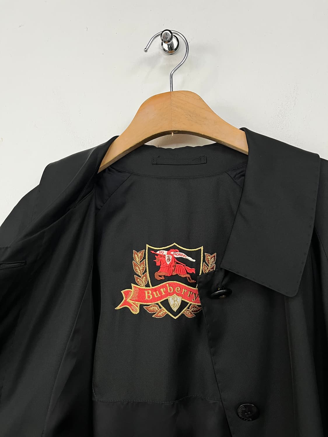 버버리 실크 트렌치 코트 상품이미지8