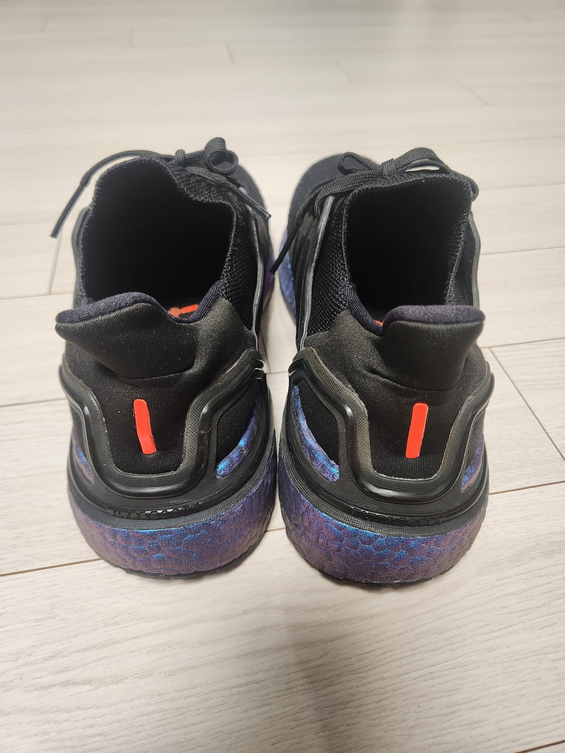 아디다스 운동화 울트라부스트 20 EG1341 러닝화 남녀공용 사이즈26 상품이미지6