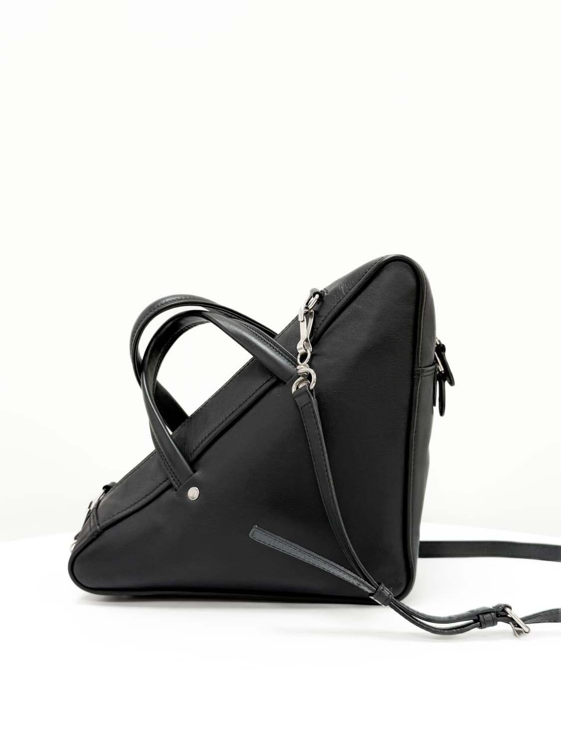 발렌시아가 트라이앵글 더플백 상품이미지4