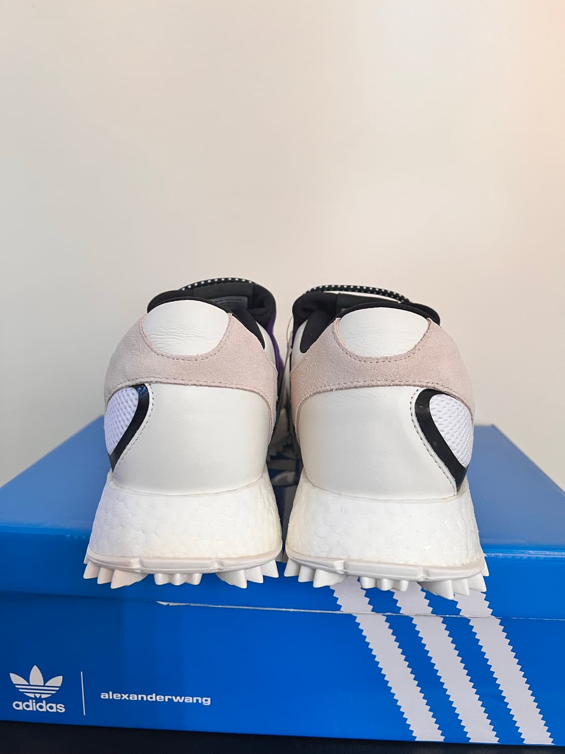 아디다스 알렉산더 왕 콜라보 왕바디 운동화 새상품 상품이미지9