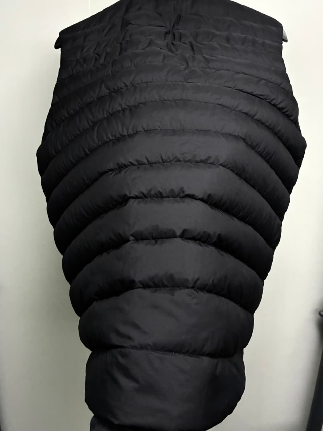 (L)mont bell 몽벨 에드가 라운드넥 경량 구스다운 베스트 조끼 상품이미지8