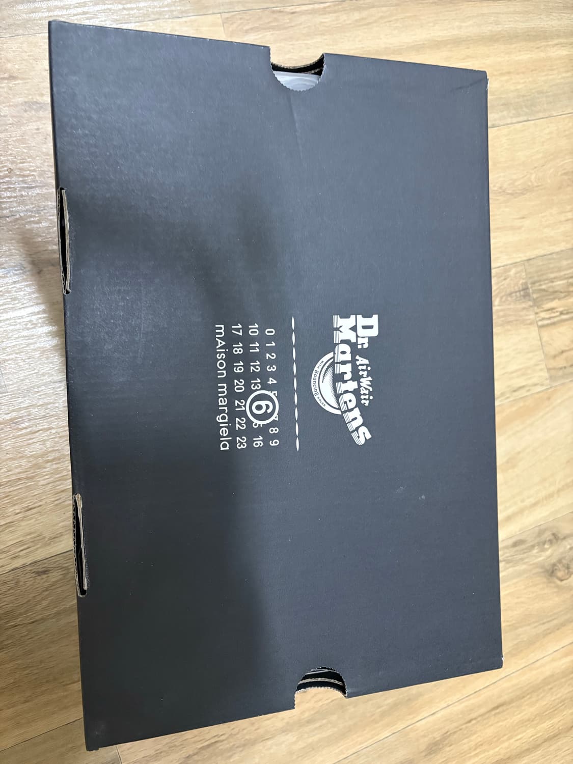 [260] 닥터마틴 x MM6 메종 마르지엘라 1460/1461 상품이미지8