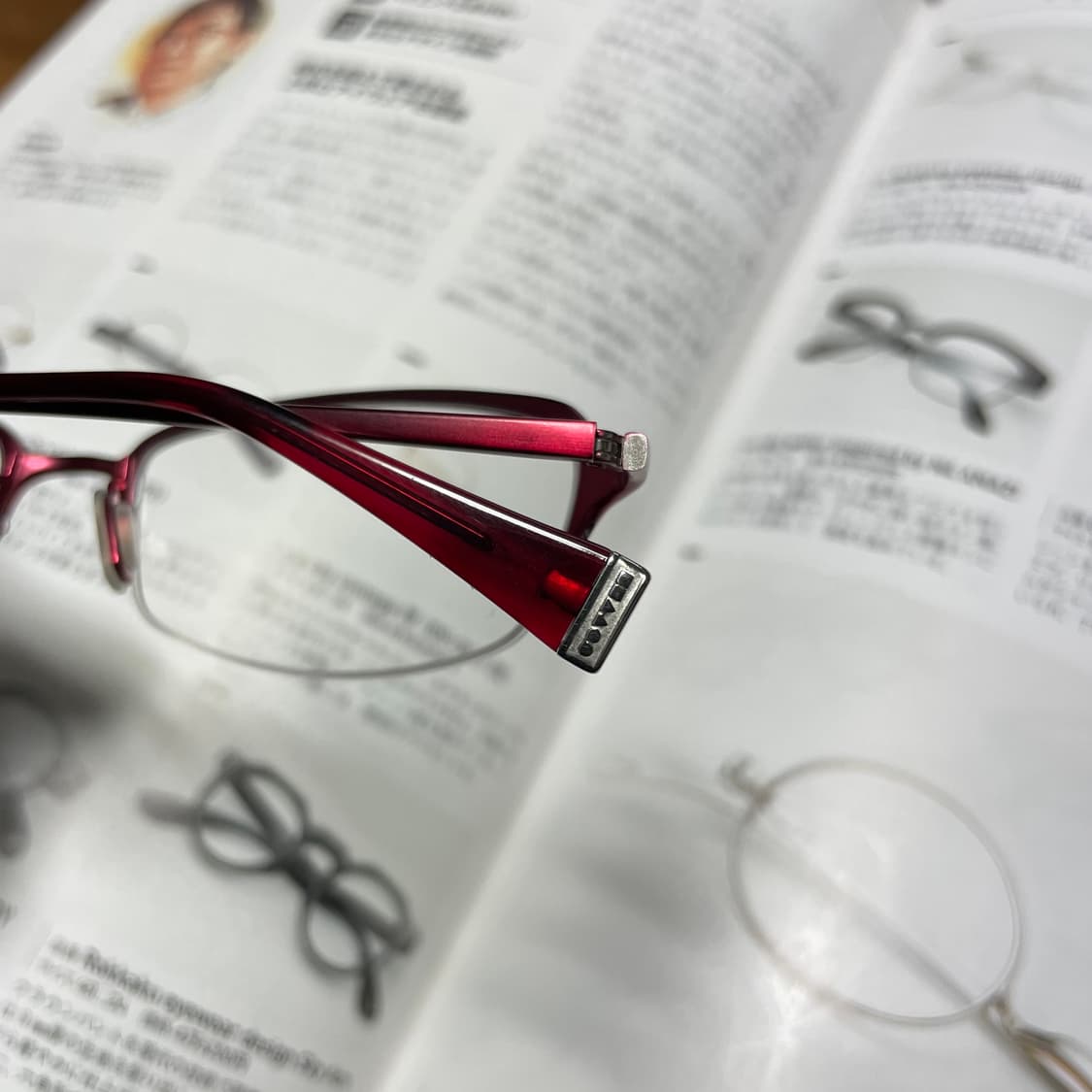 OLIVER PEOPLES 올리버피플스 티타늄 안경 상품이미지8