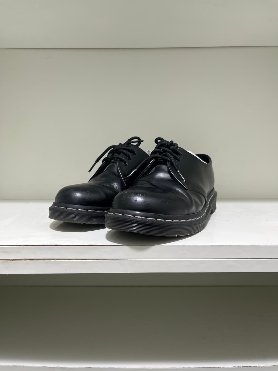 닥터마틴 화이트 스티치 260 상품이미지2