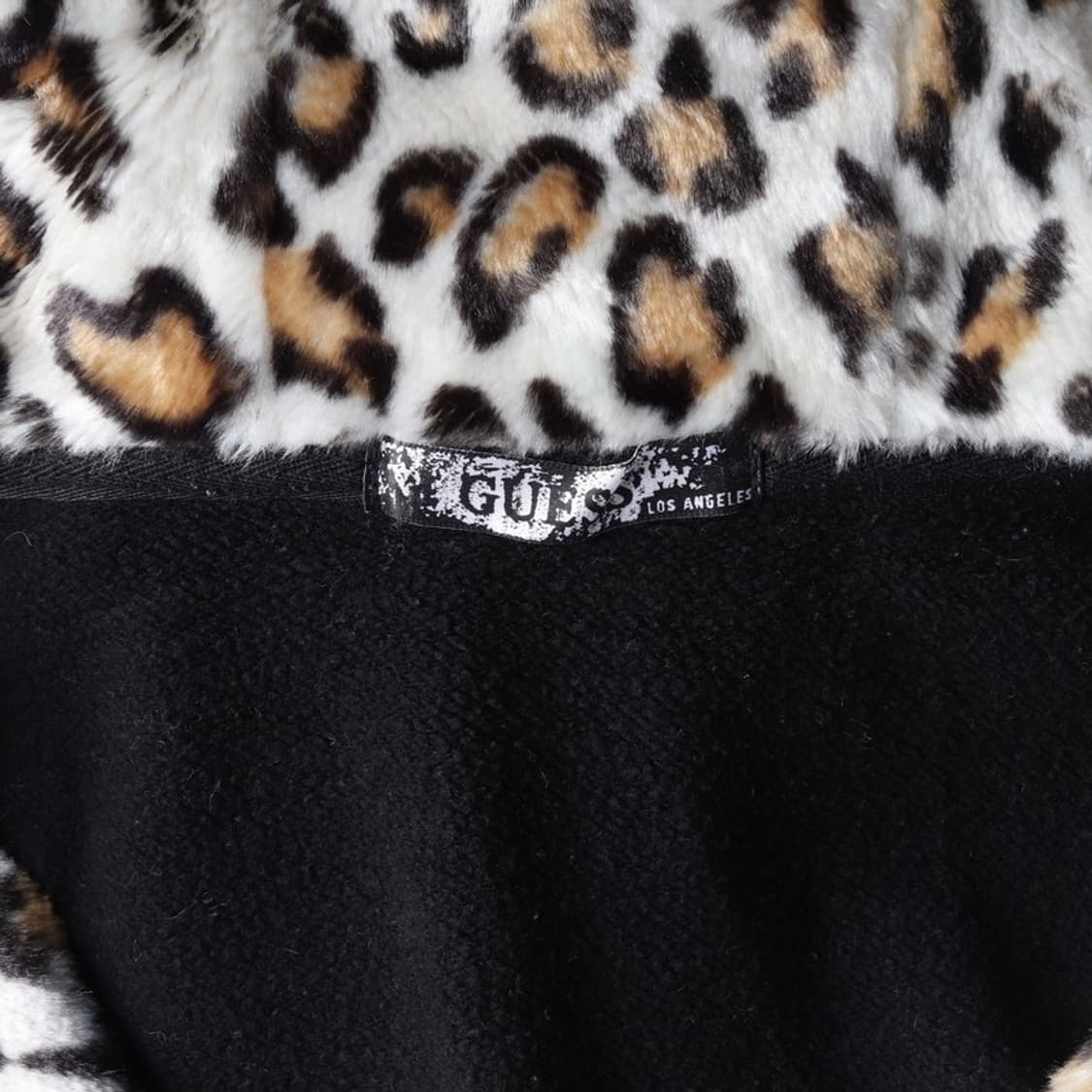 GUESS 레오파드 퍼 안감 자수 로고 후드 집업 XS 상품이미지6