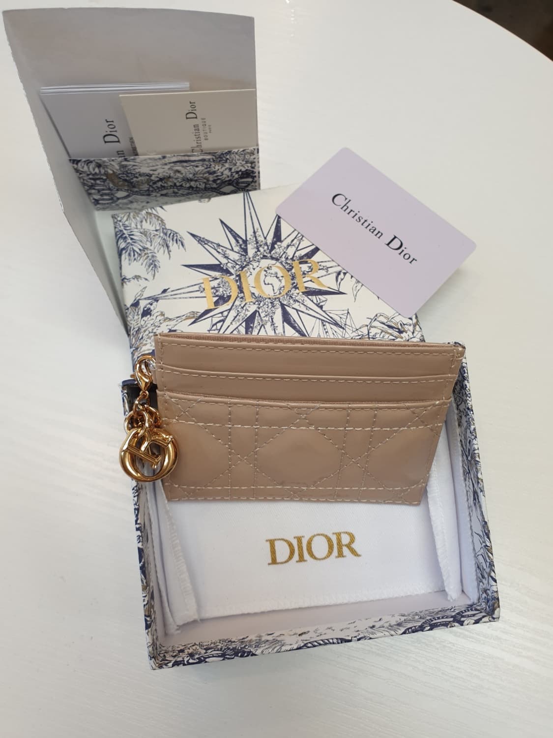 디올 카드 지갑 팔아요 상품이미지1