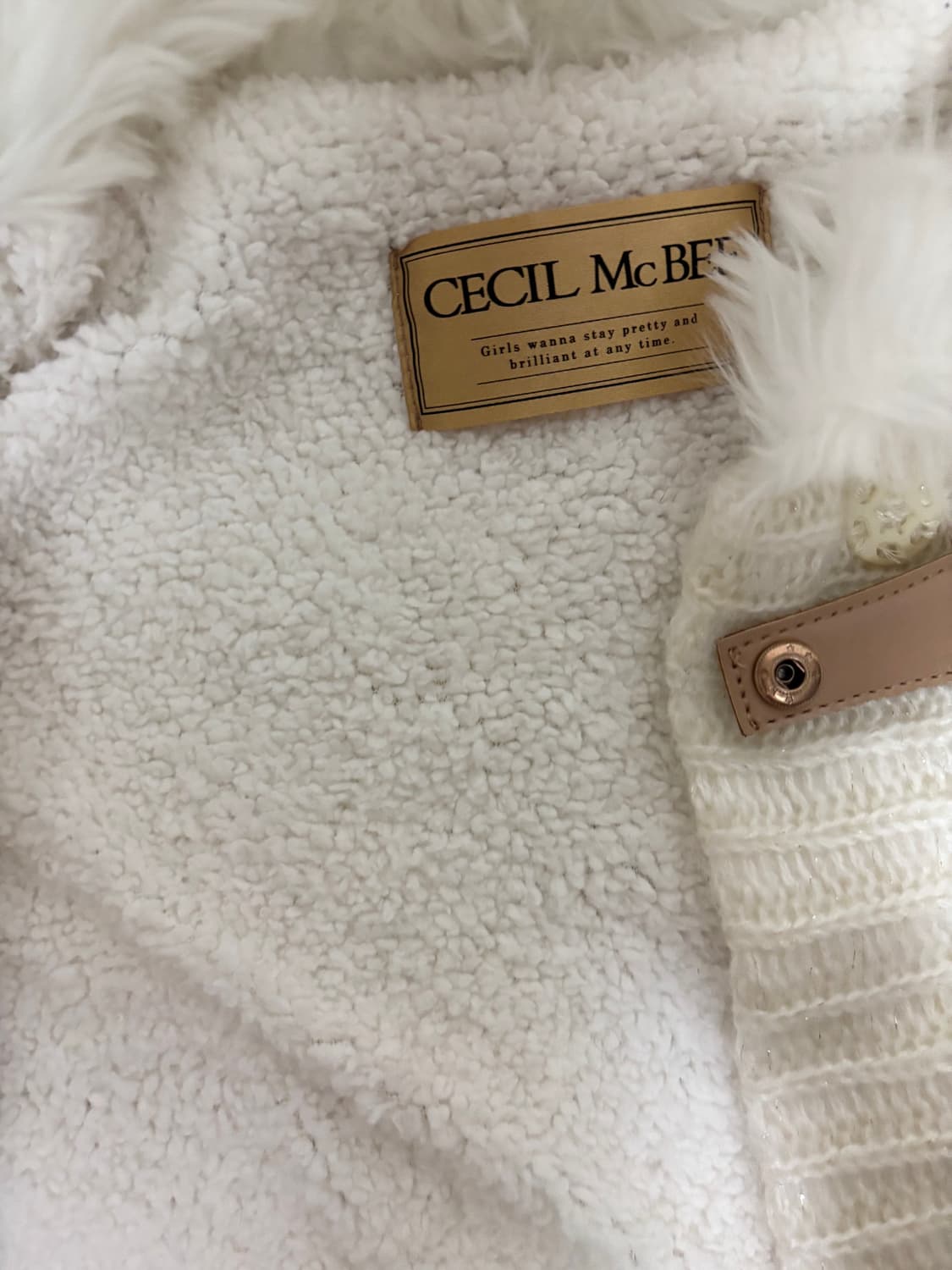 세실맥비 니트 퍼자켓 /스나계달천깔히메갸루걸리양산형로걀 상품이미지4