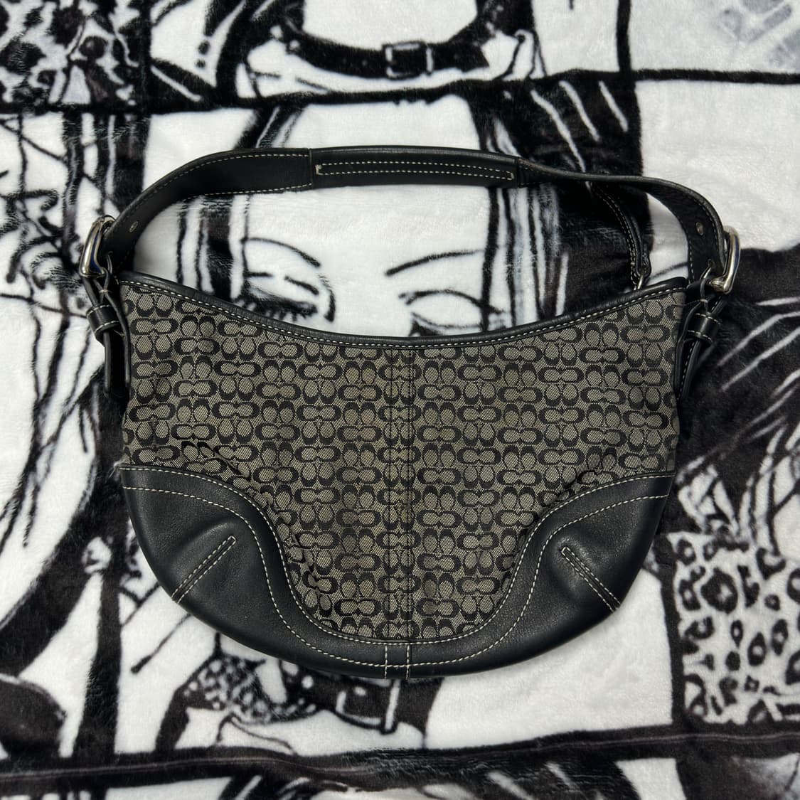 코치 시그니처 빈티지 호보백 상품이미지3