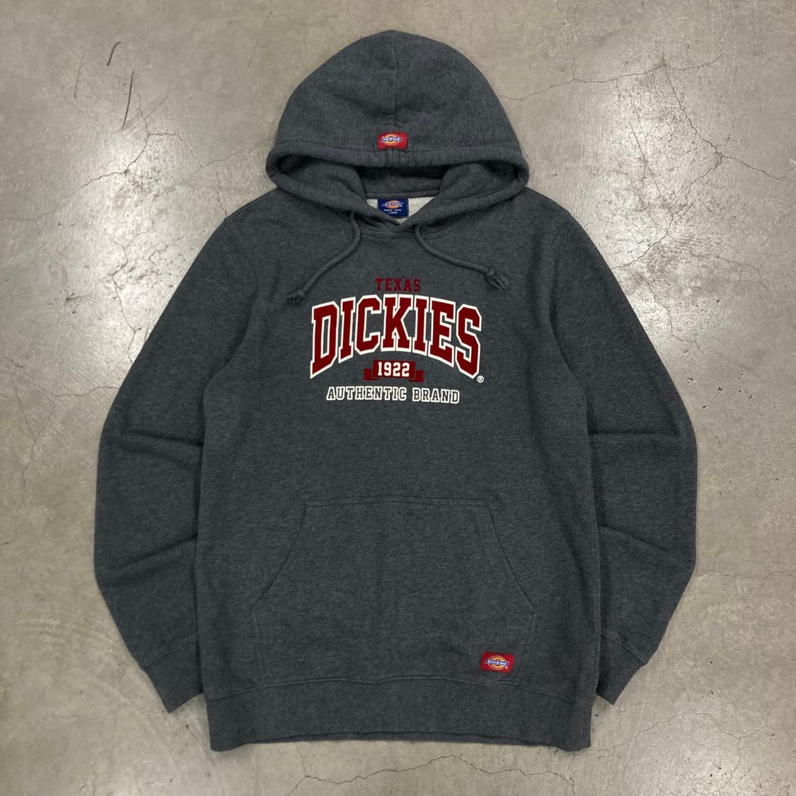 디키즈 차콜 그레이 컬러 스펠아웃 빅로고 후드티 상품이미지1