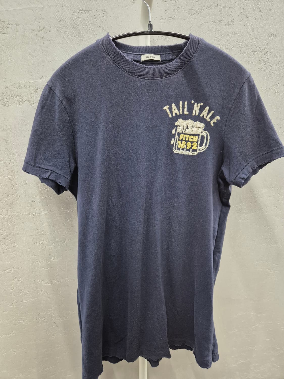 아베크롬비 앤 피치 네이비 반팔 티셔츠 S 상품이미지2