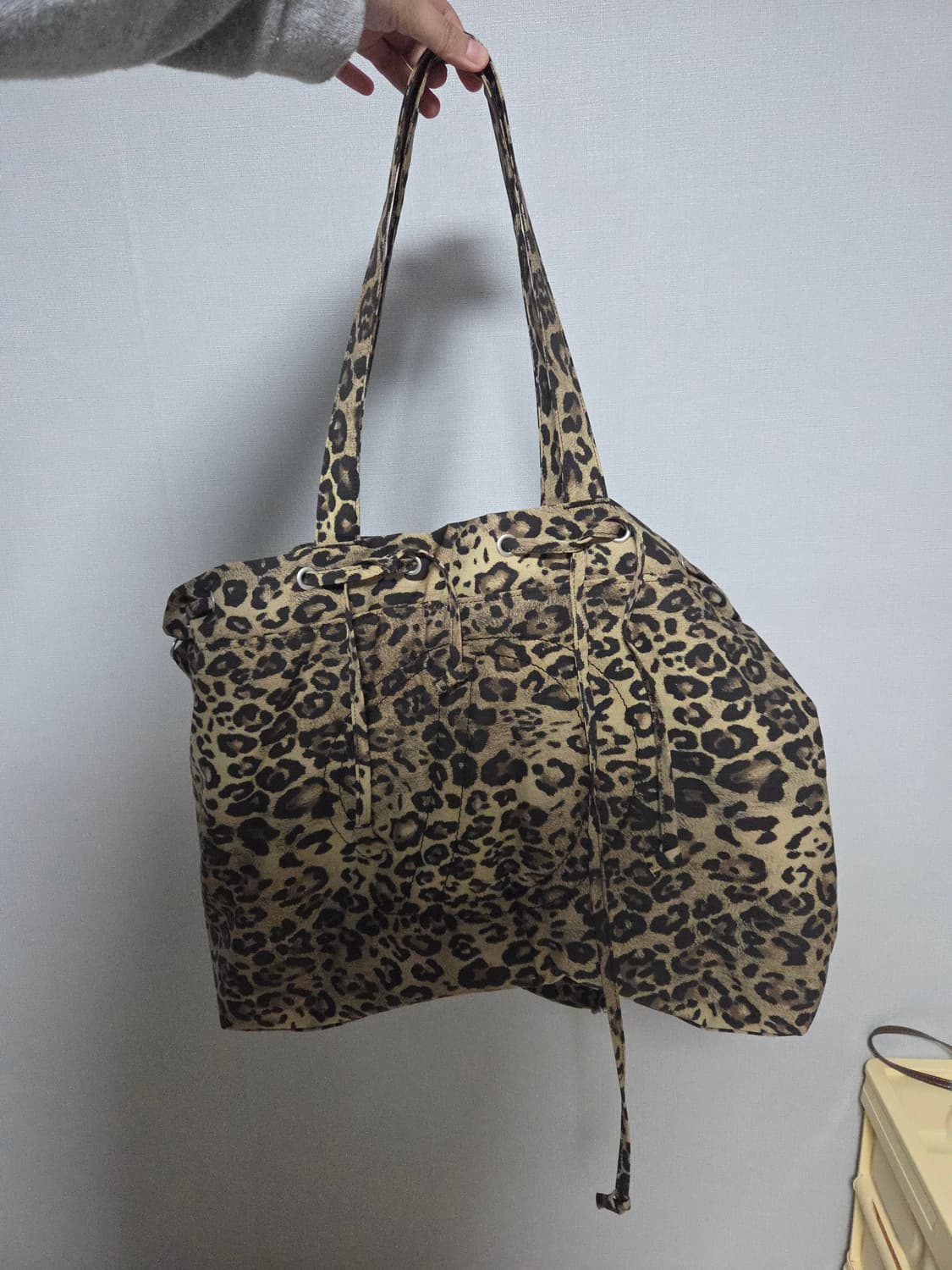 다이닛 레오파드 크로스백 상품이미지2