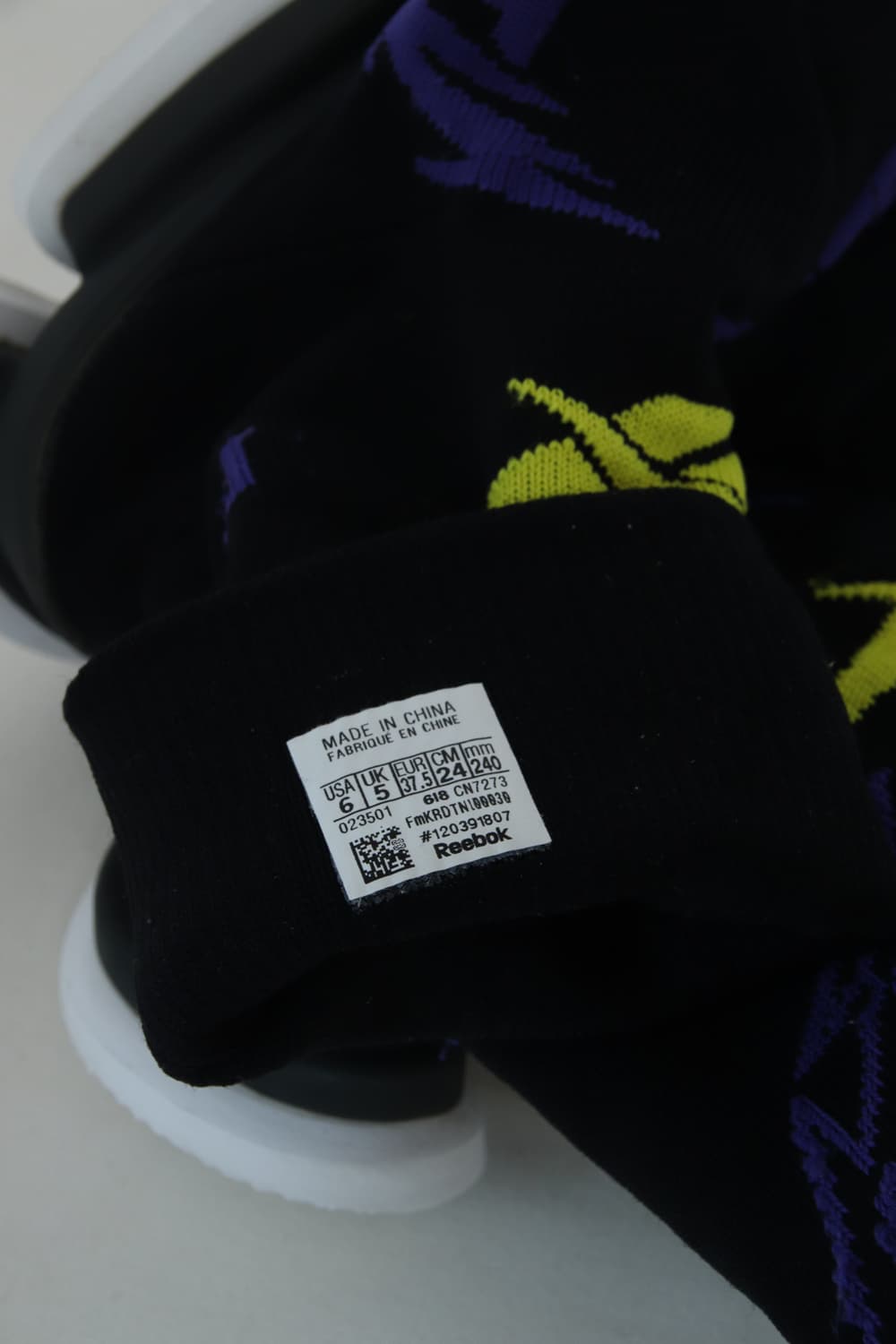 리복 x 베트멍 메탈 삭 러너 블랙 퍼플 상품이미지5