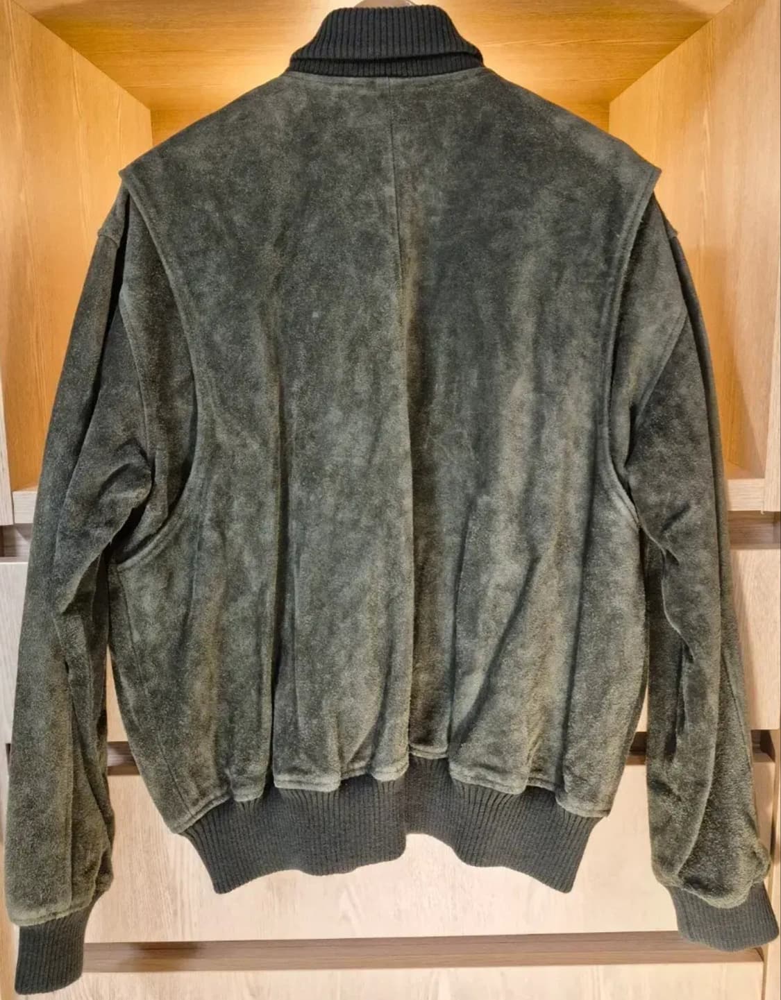 90s
'POLO COUNTRY'
Suede Bomber Jacket 상품이미지2