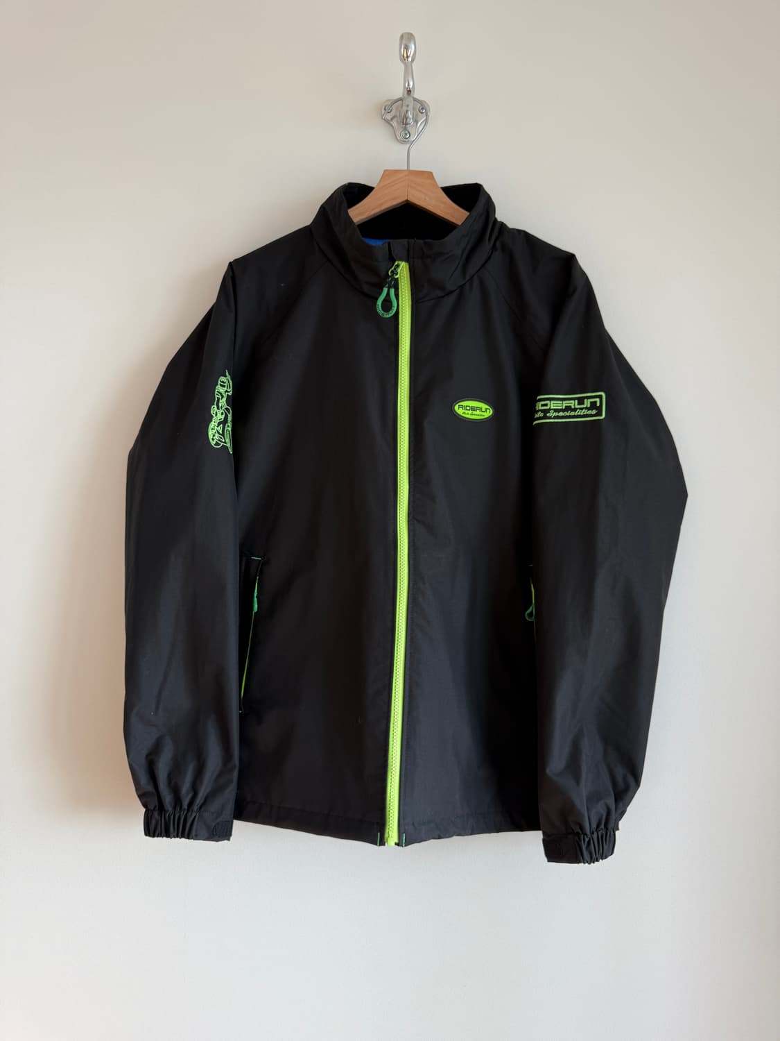 라이더런(RIDERUN) 바이크 윈드 브레이커 상품이미지1