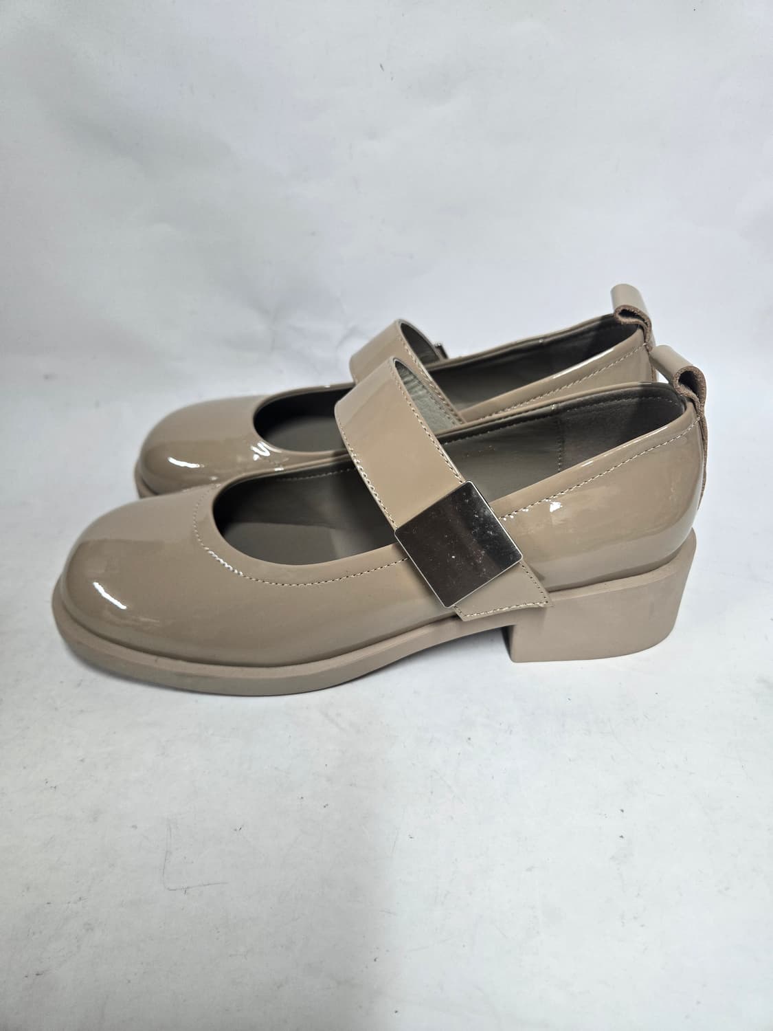 세리  메리제인 플랫폼 로퍼 베이지 펌프스235 상품이미지4