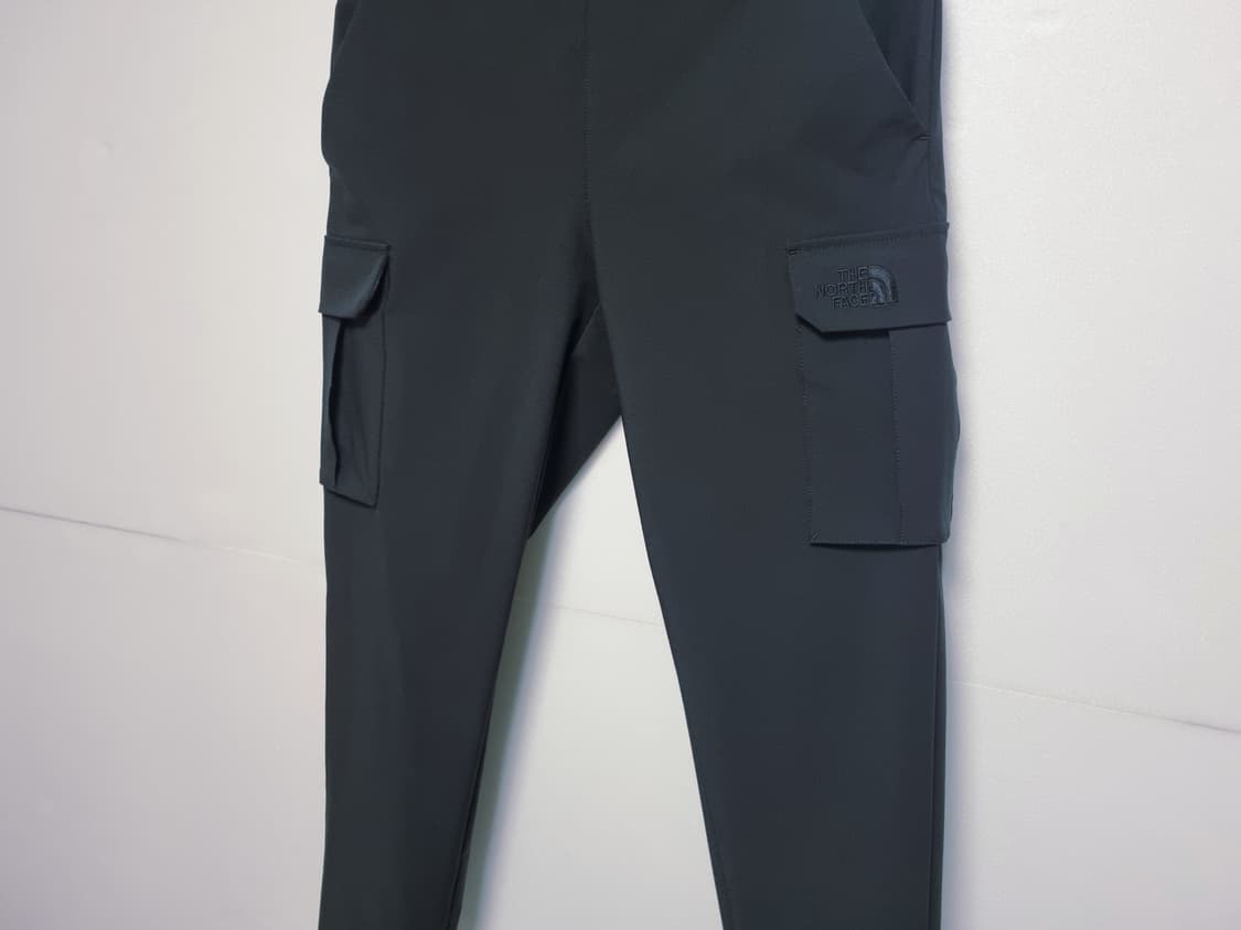 여성 2023 노스페이스 화이트라벨 카고 바지 팬츠 블랙 검정 트레이닝복 상품이미지3