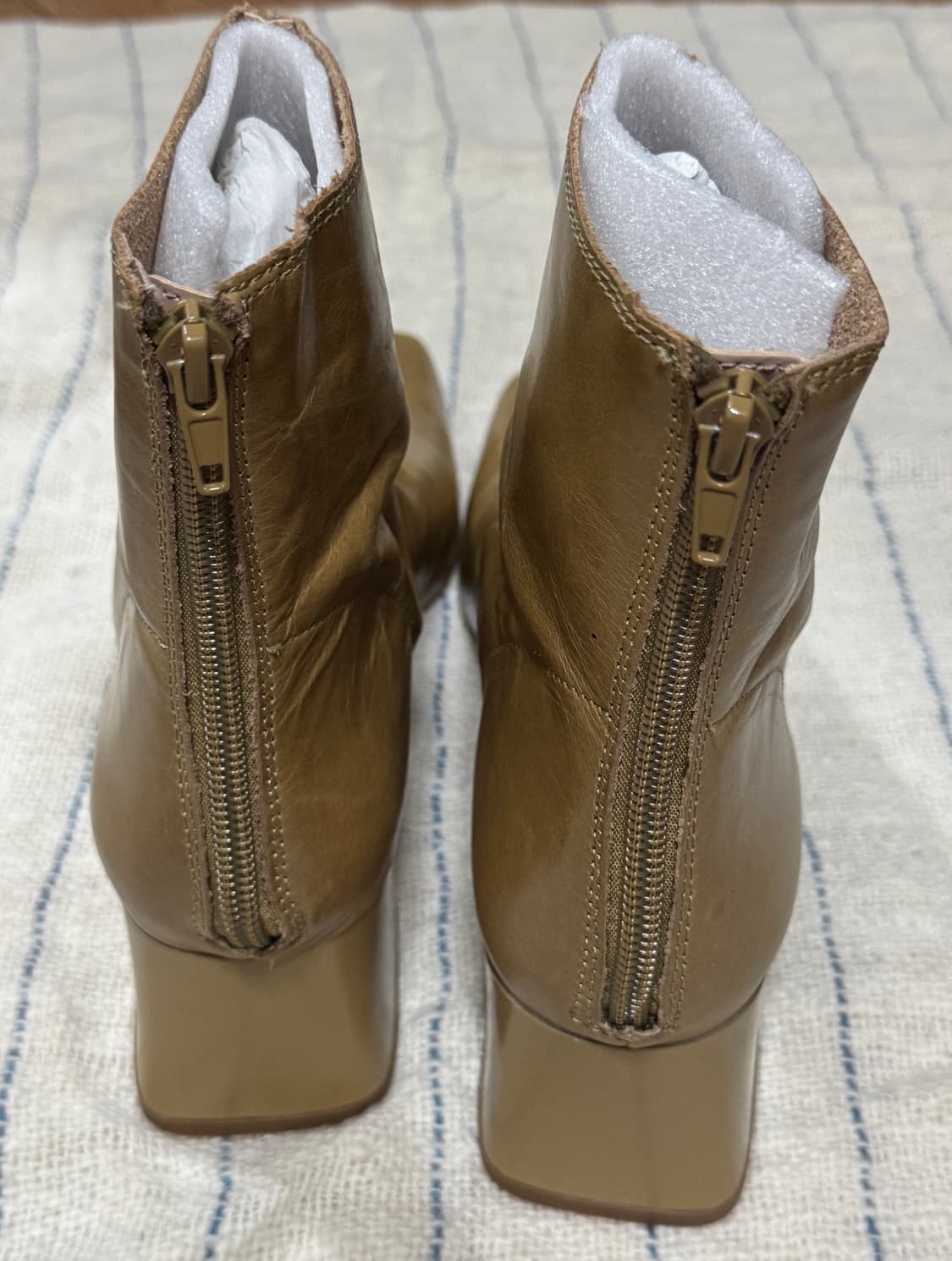 MANGO 스퀘어토 앵클부츠 상품이미지3