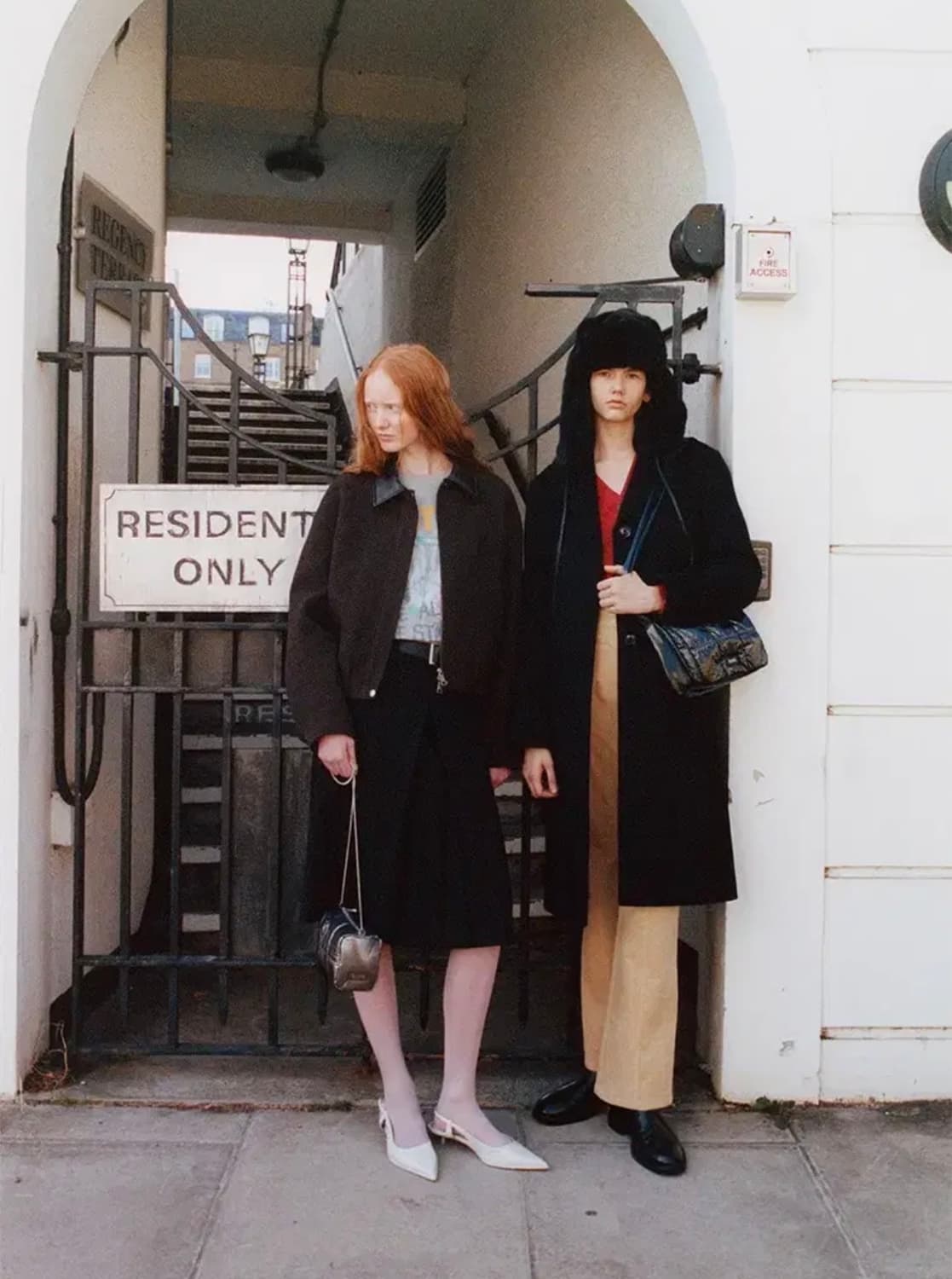 레이브 다나 스몰 백 상품이미지2