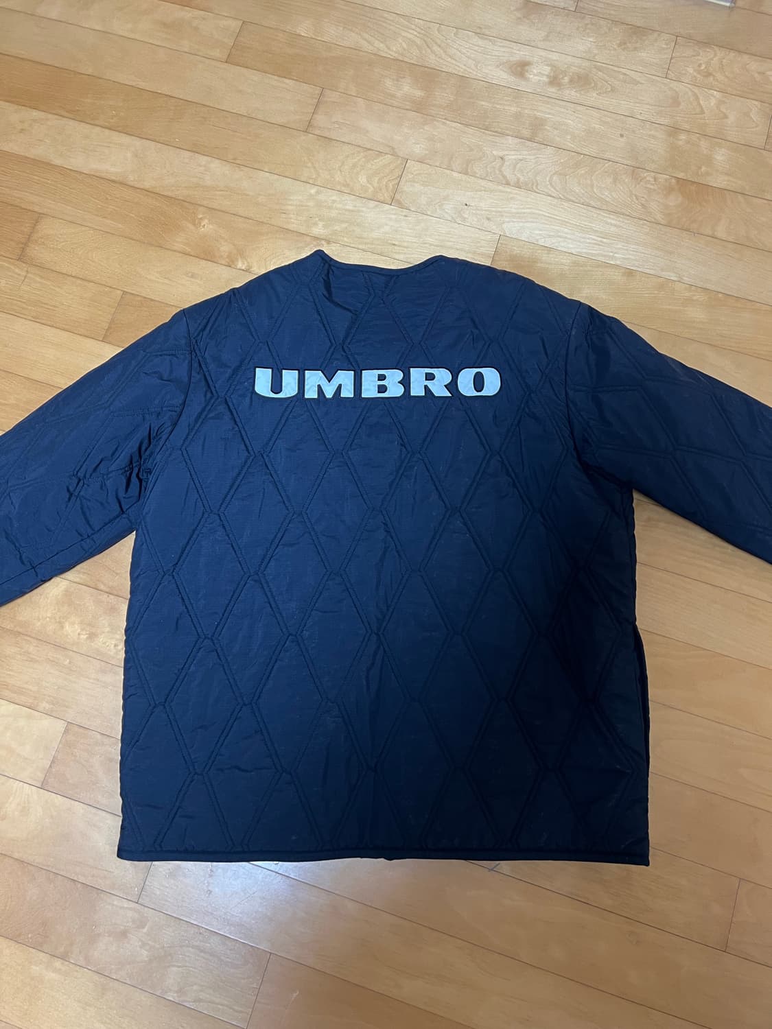 엄브로 경량패딩 상품이미지2