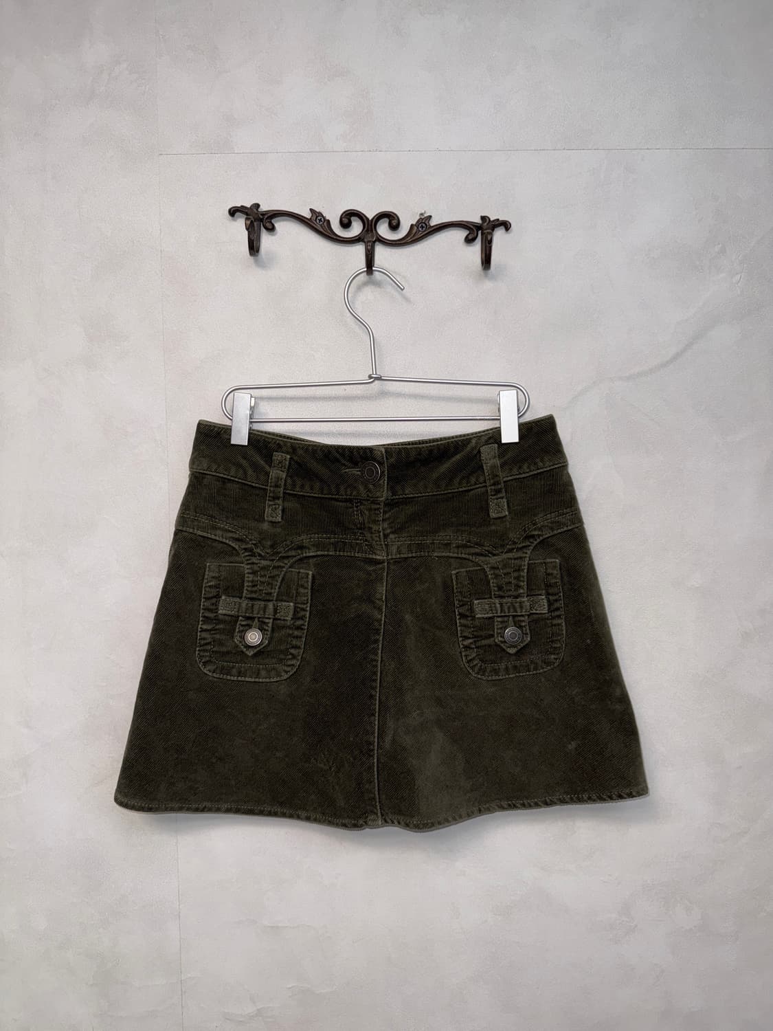 Calvin Klein khaki corduroy buckle skirt 상품이미지1