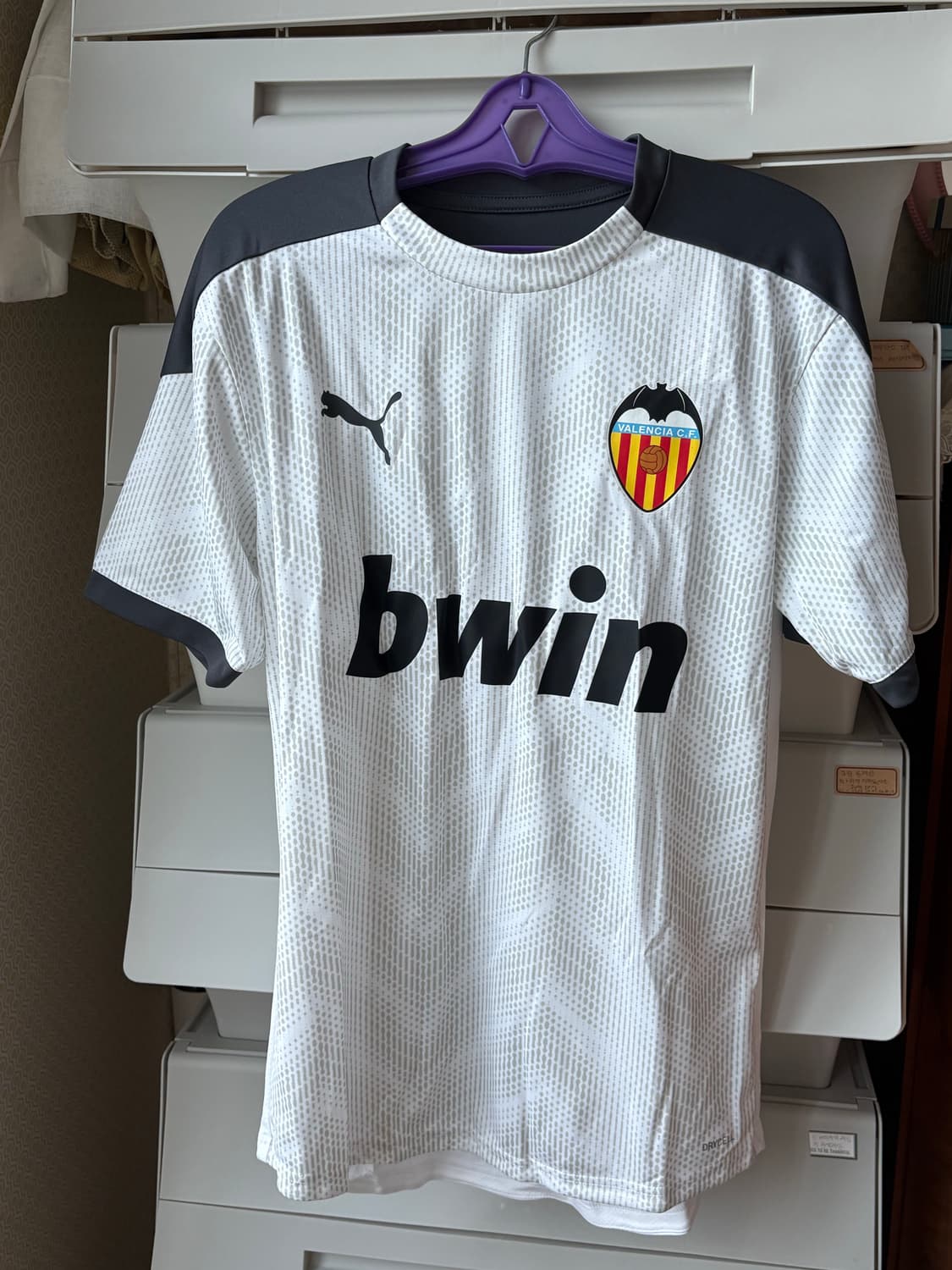 19-20 VALENCIA TRAINING TOP 이강인 유니폼 상품이미지1