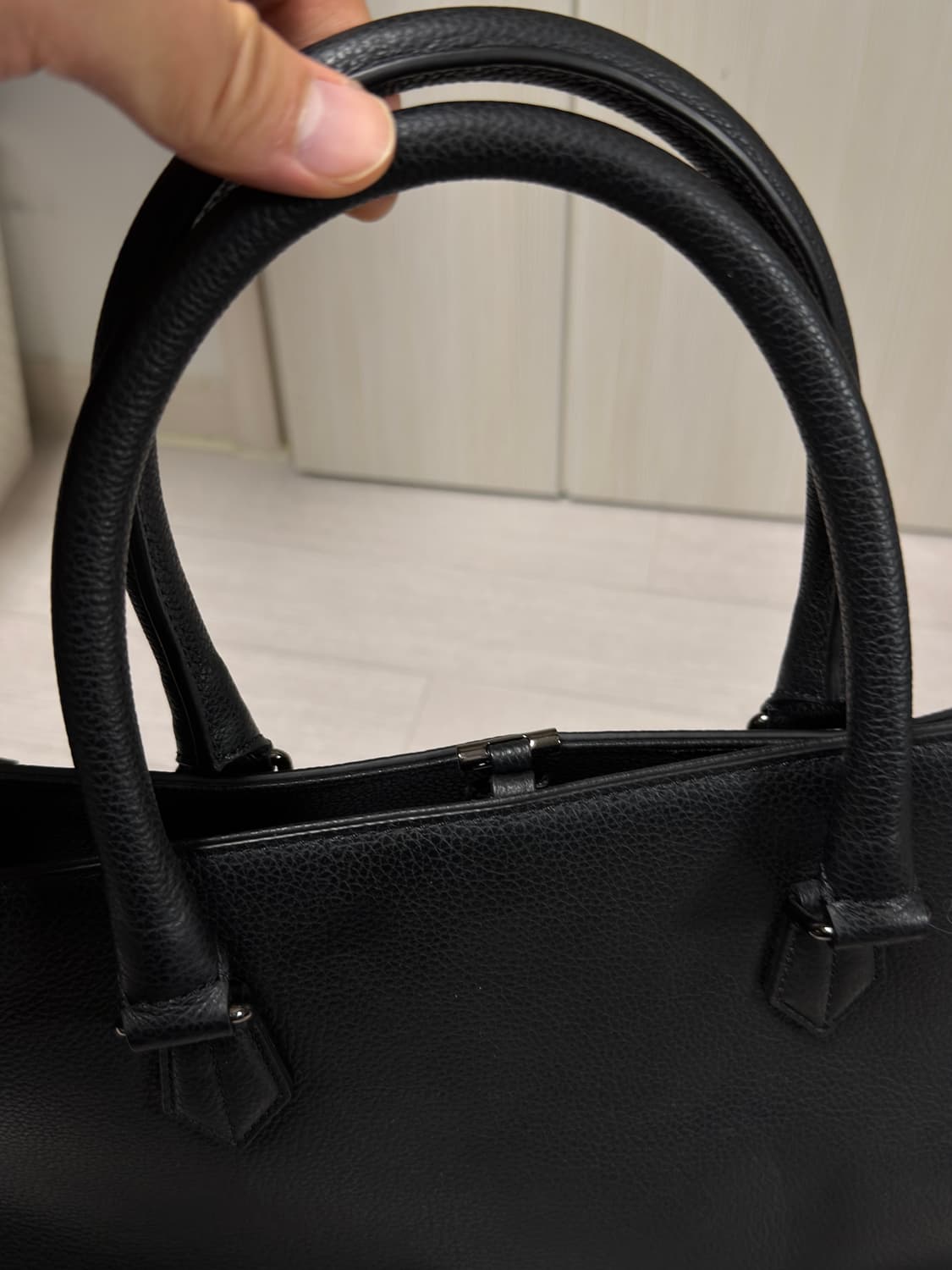 24FW 토니웩 가방 / 풀그레인 레더 토트백 / 마고백 / 새상품급 상품이미지6