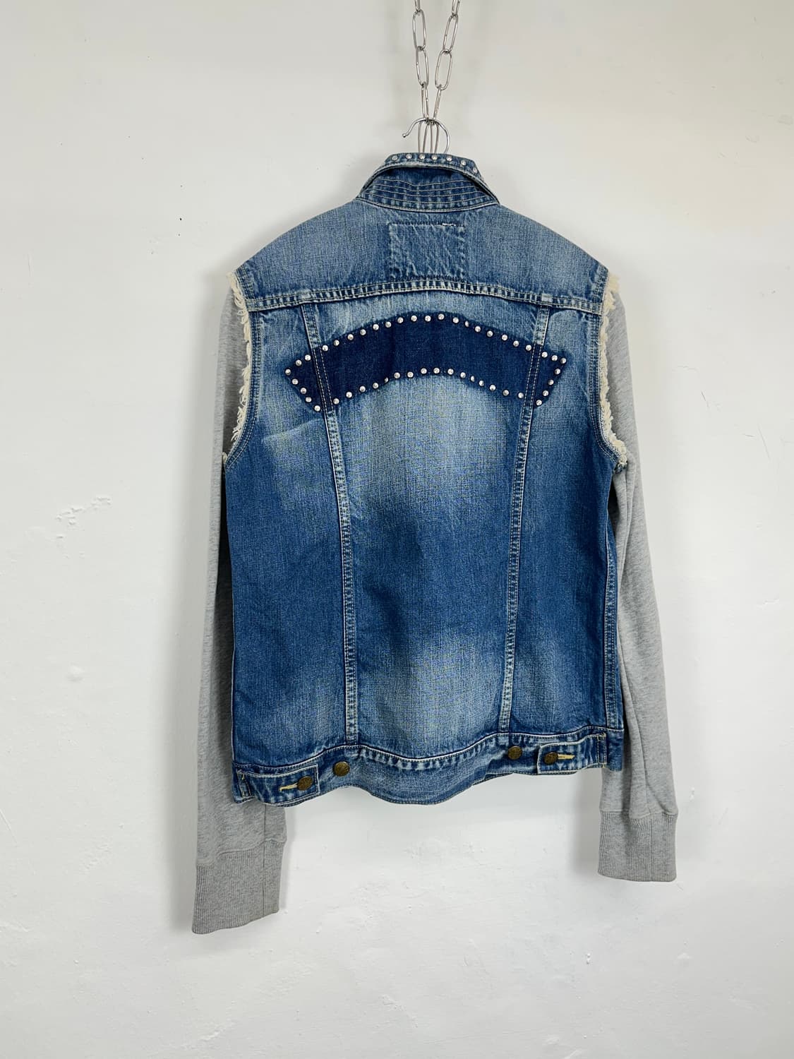 Moussy Studded Cut-Off Denim Jacket 상품이미지4