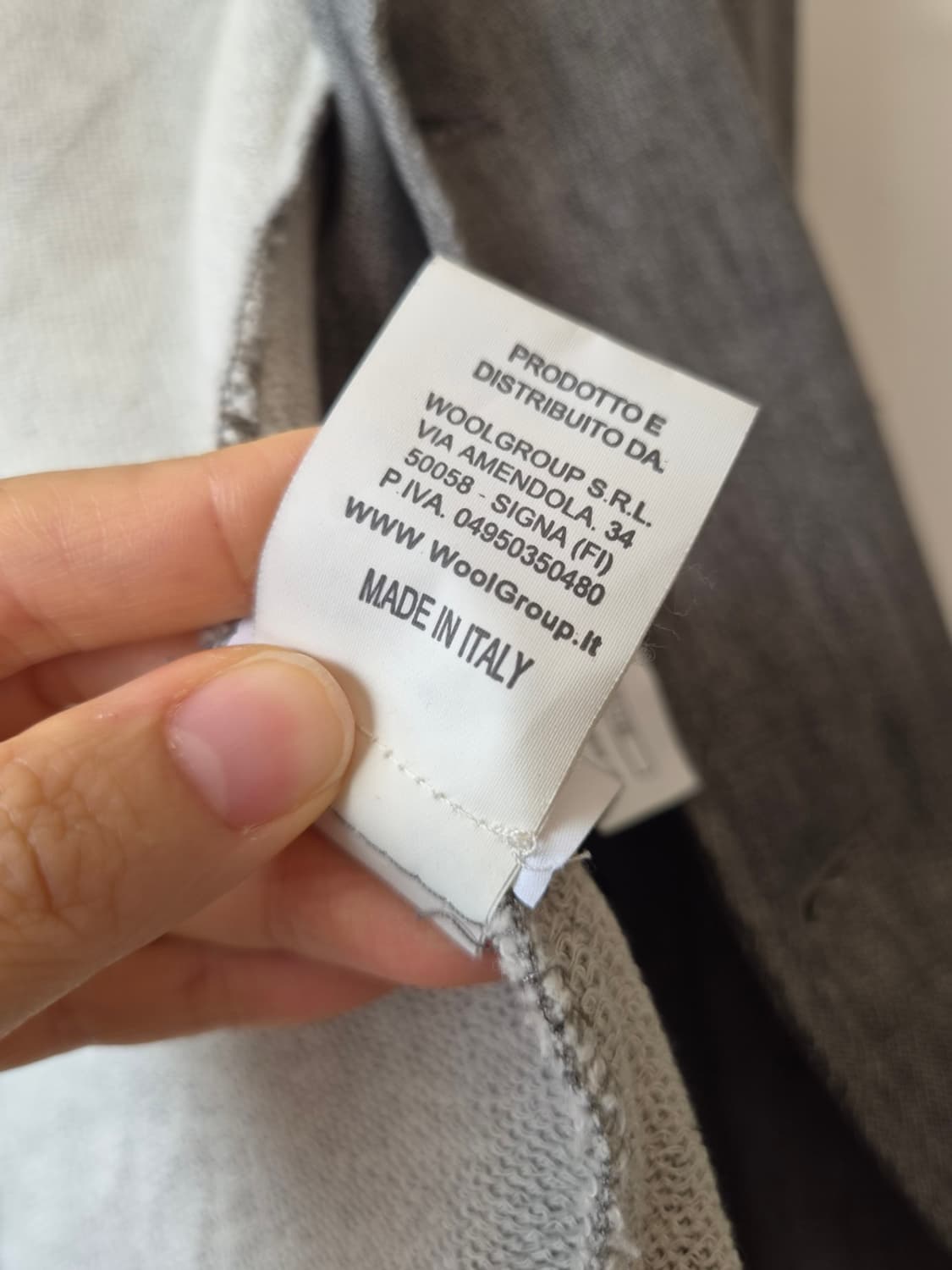 다니엘레 피에솔리 시리즈 그레이린넨자켓
 상품이미지8