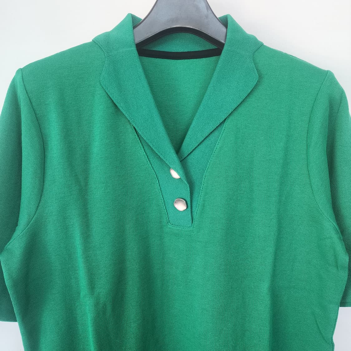 타하리 그린 카라 반팔 티셔츠 상품이미지2