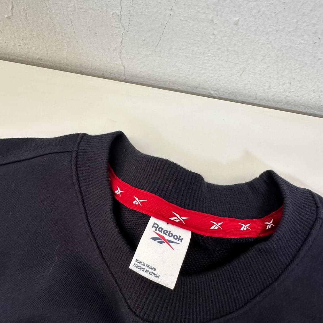 M 리복 다크네이비 빅로고 맨투맨 상품이미지3