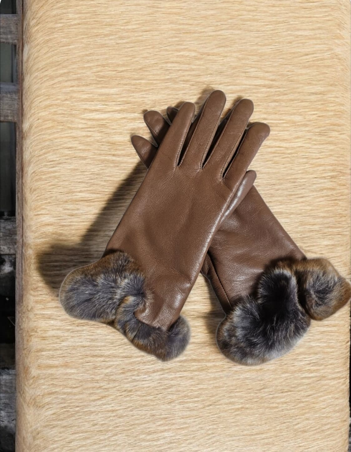닥스 여성 가죽 장갑 | 안감 토끼털 | 고급 보온 장갑 ㅣ 정가20만원 상품이미지7