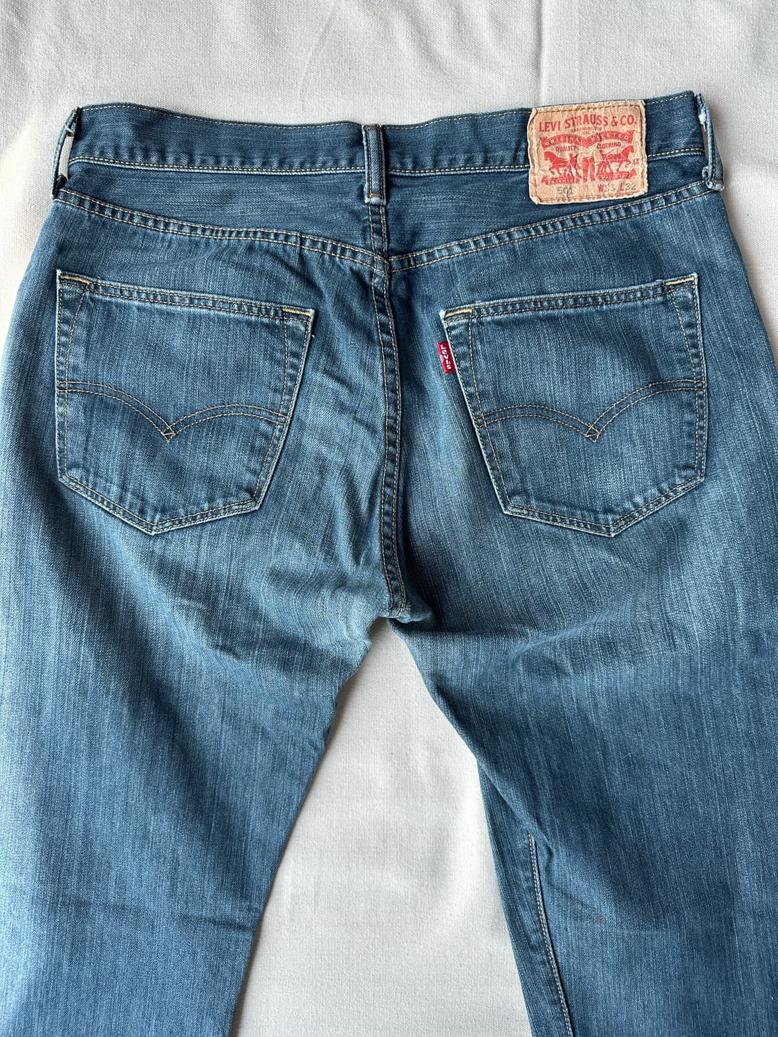 리바이스 501 스트레이트 데님팬츠 중청 33 상품이미지5