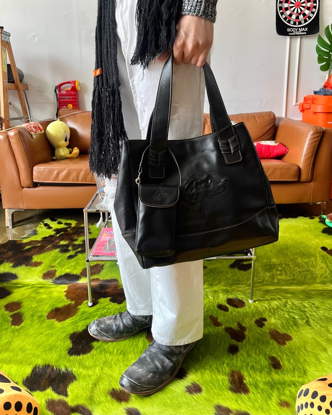 キタムラ Kitamura Dog Carving Leather Bag 상품이미지2