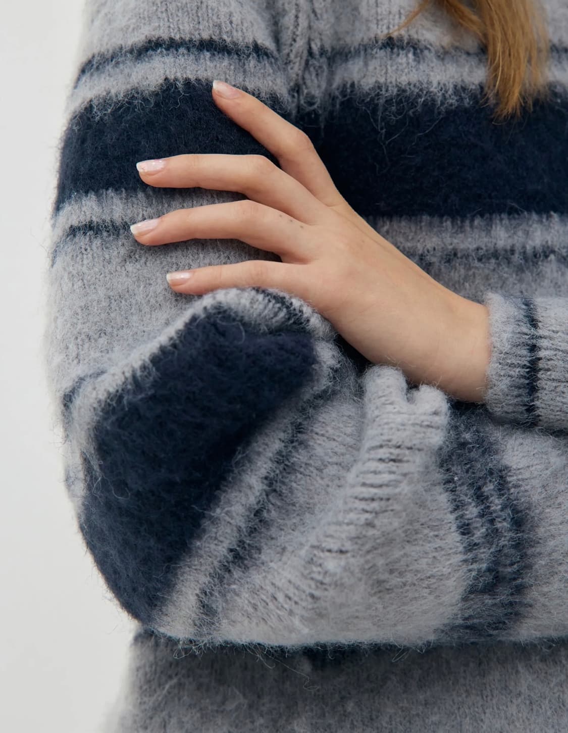 로우클래식 스트라이프 퍼지니트  상품이미지2