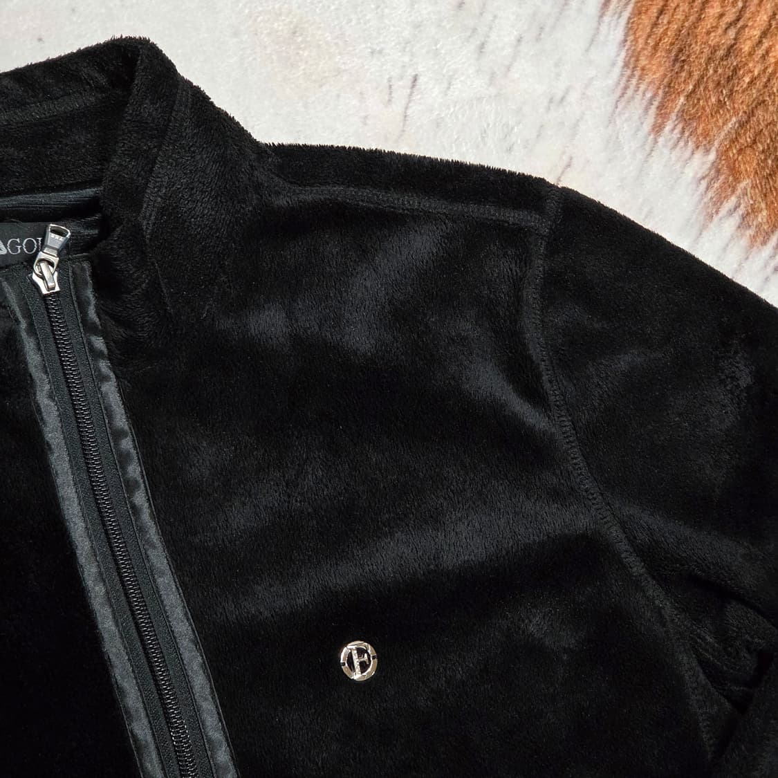 휠라 블랙 후리스 집업 상품이미지2