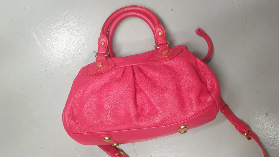 마크제이콥스 핫핑크 토트크로스백 상품이미지1